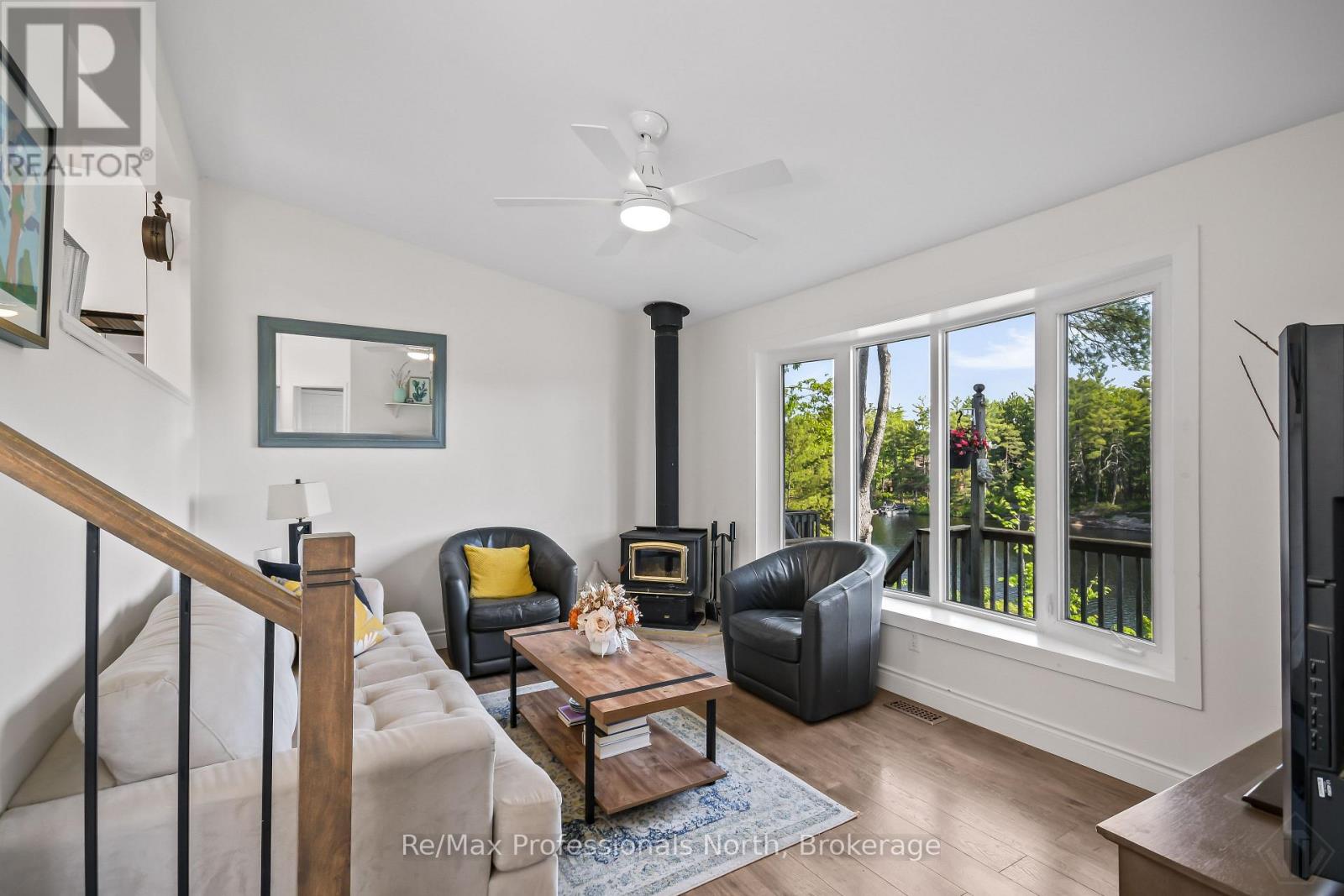 5 PINETREE ROAD - 4