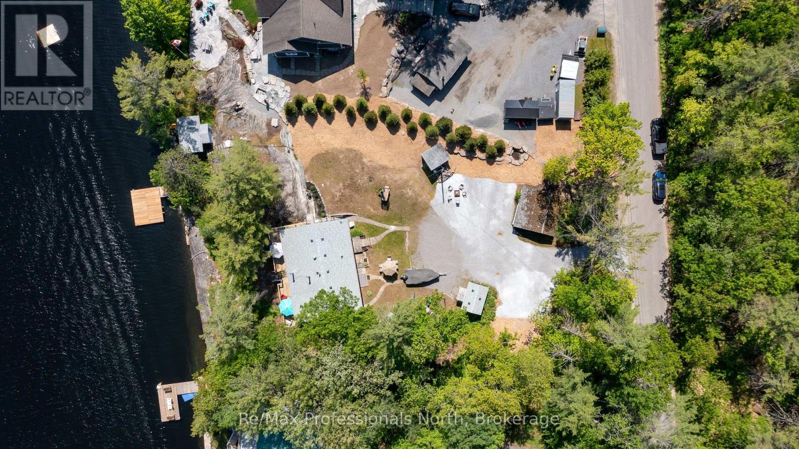 5 PINETREE ROAD - 41
