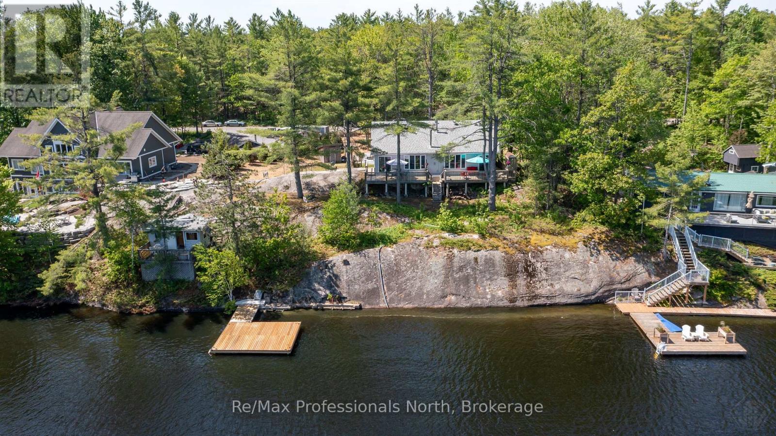 5 PINETREE ROAD - 42
