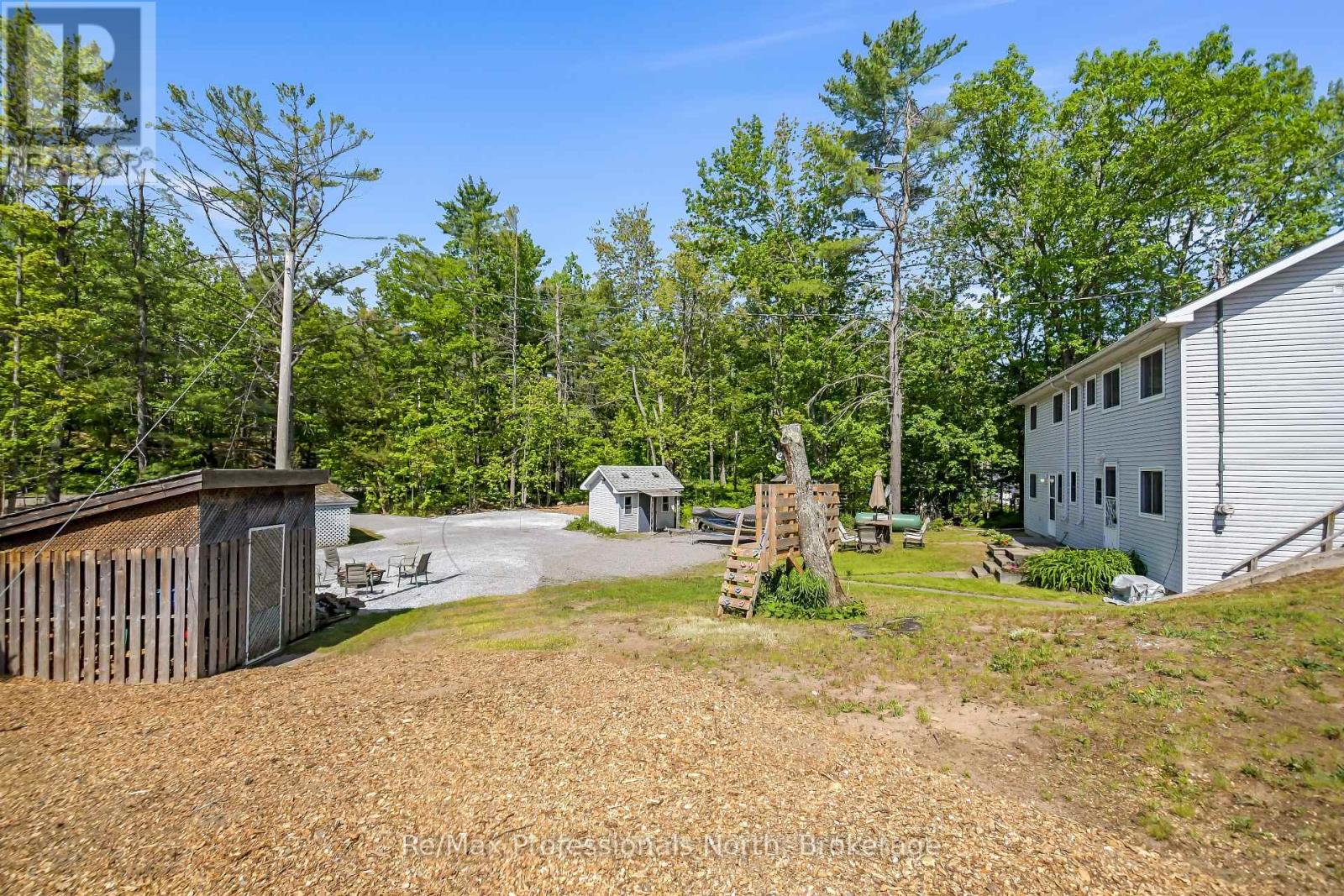 5 PINETREE ROAD - 46