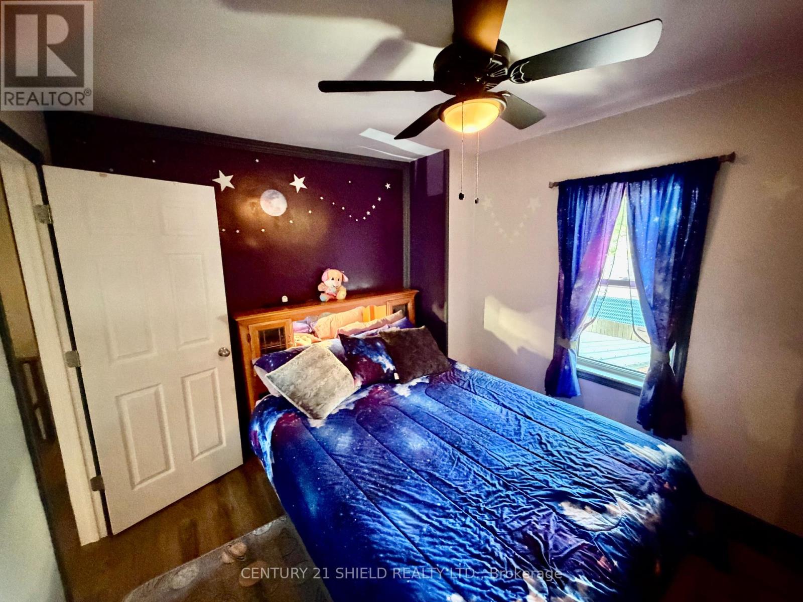 9 BERGIN AVENUE - 18