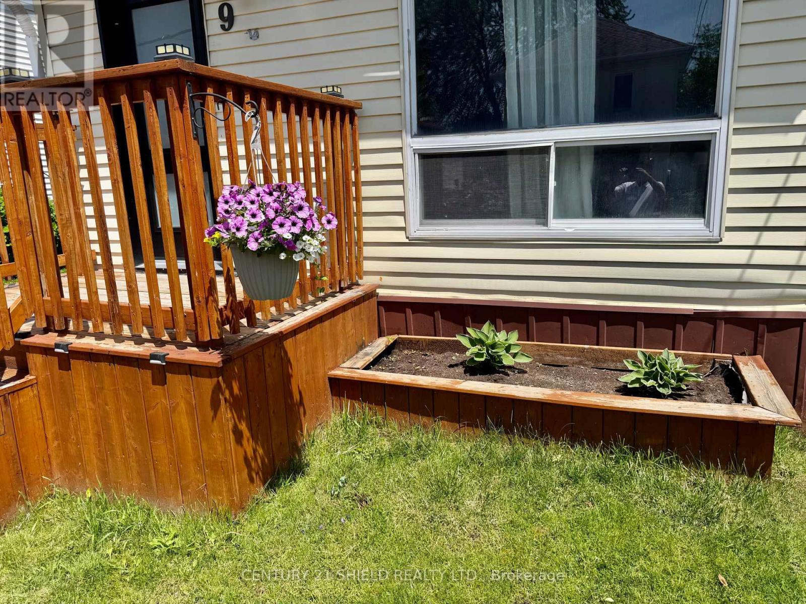 9 BERGIN AVENUE - 21