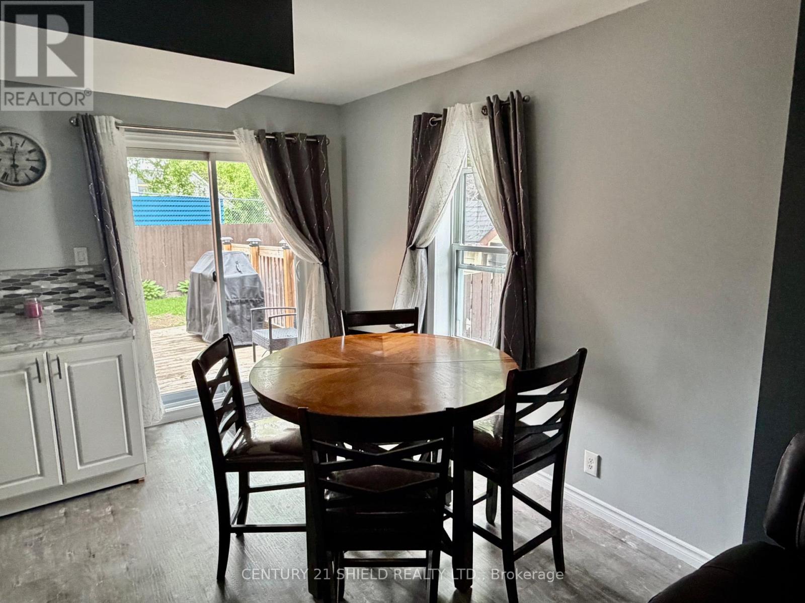 9 BERGIN AVENUE - 6