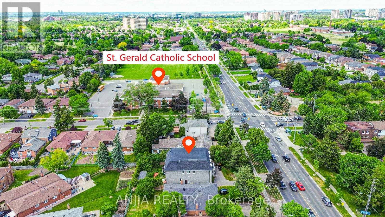 2652 VICTORIA PARK AVENUE - 5