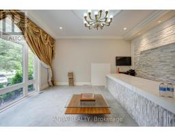 Living room - 2652 Victoria Park Avenue, Toronto, ON M2J4A6 Photo 10