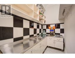 Primary Bedroom - 2652 Victoria Park Avenue, Toronto, ON M2J4A6 Photo 12