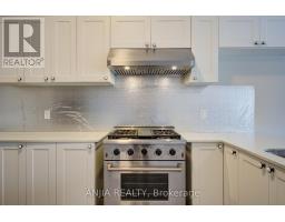 2652 Victoria Park Avenue, Toronto, ON M2J4A6 Photo 18