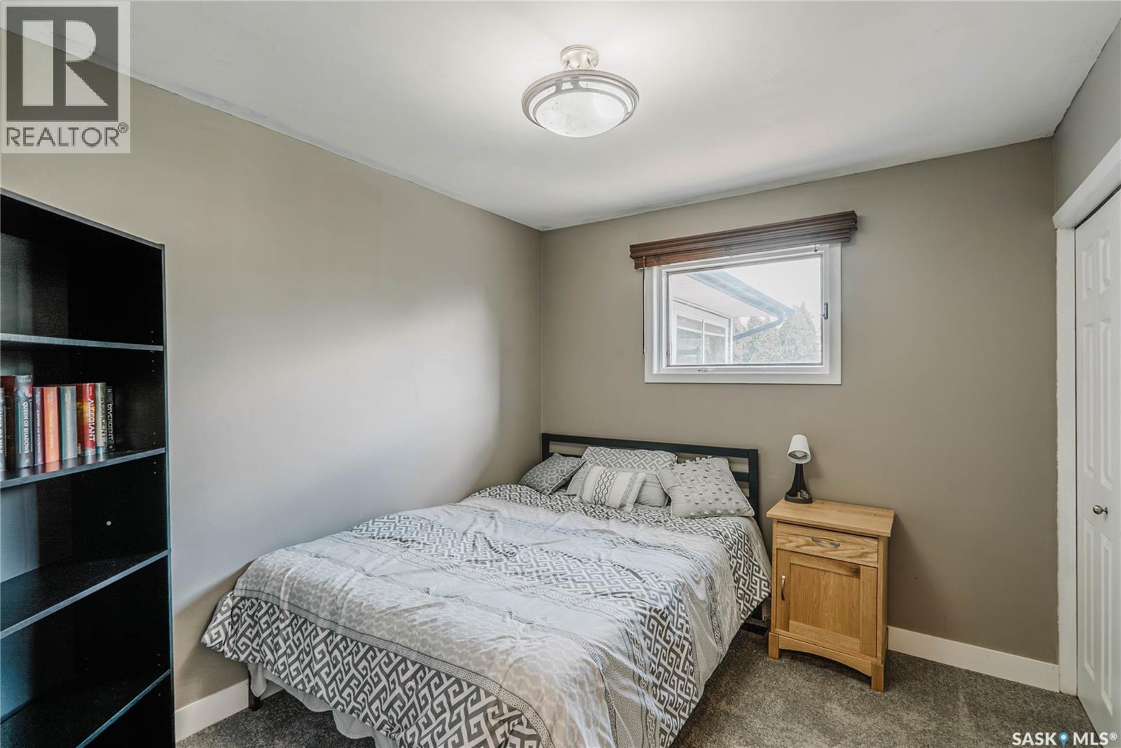335 Thain CRESCENT — photo 11