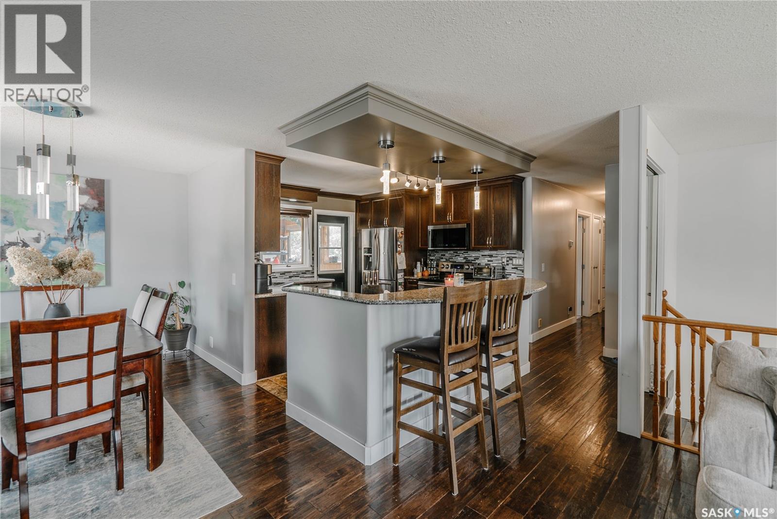 335 Thain CRESCENT — photo 6