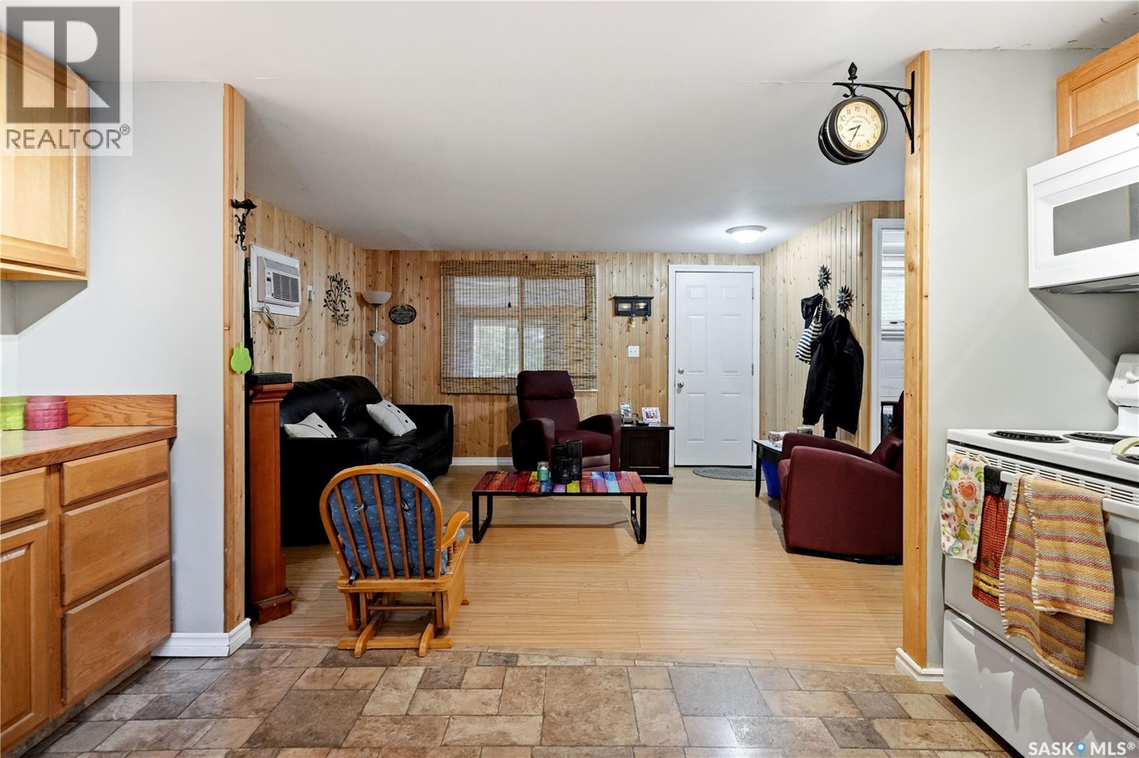 409 SILTONIA AVENUE — photo 32