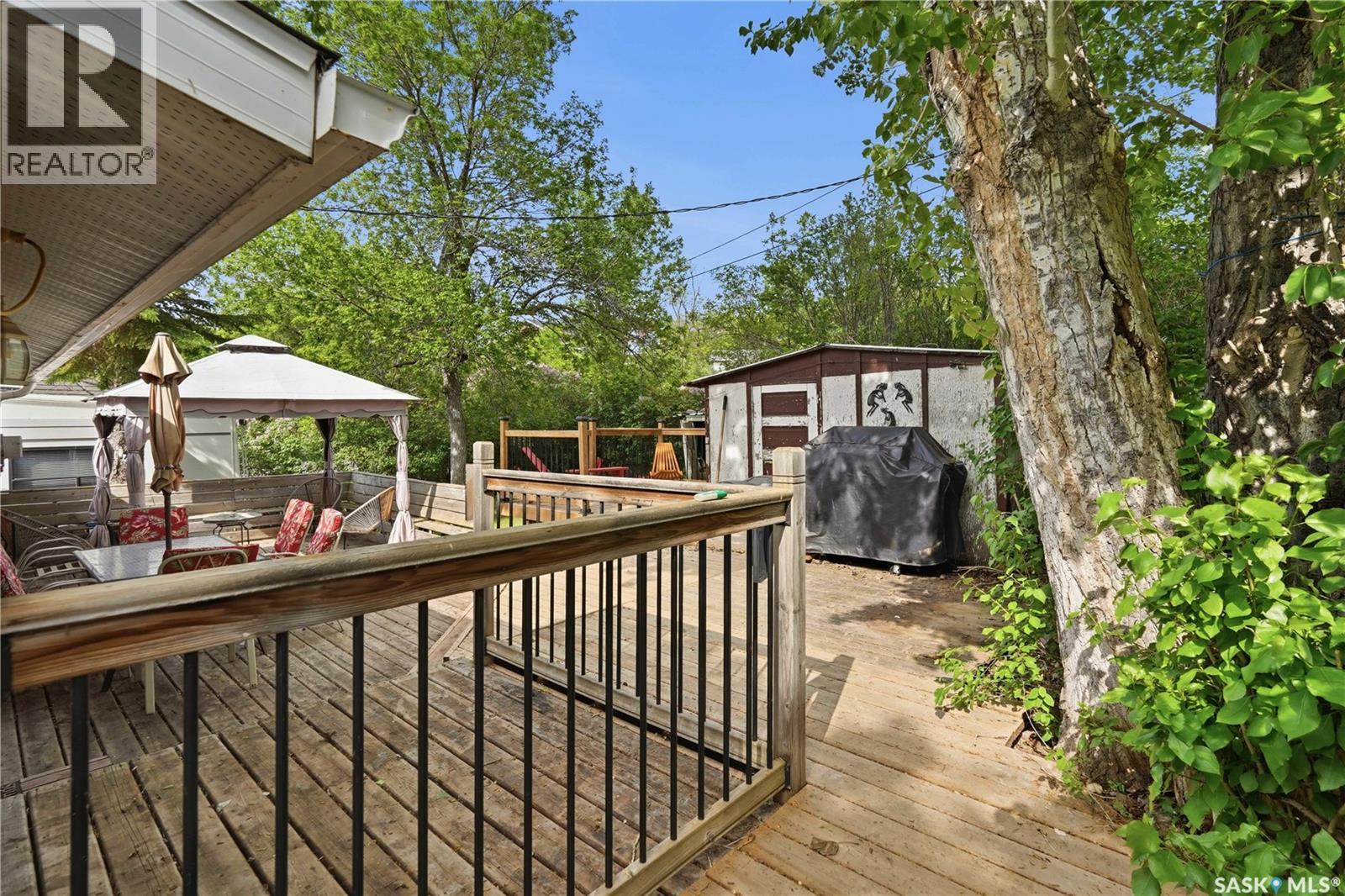 409 SILTONIA AVENUE — photo 8