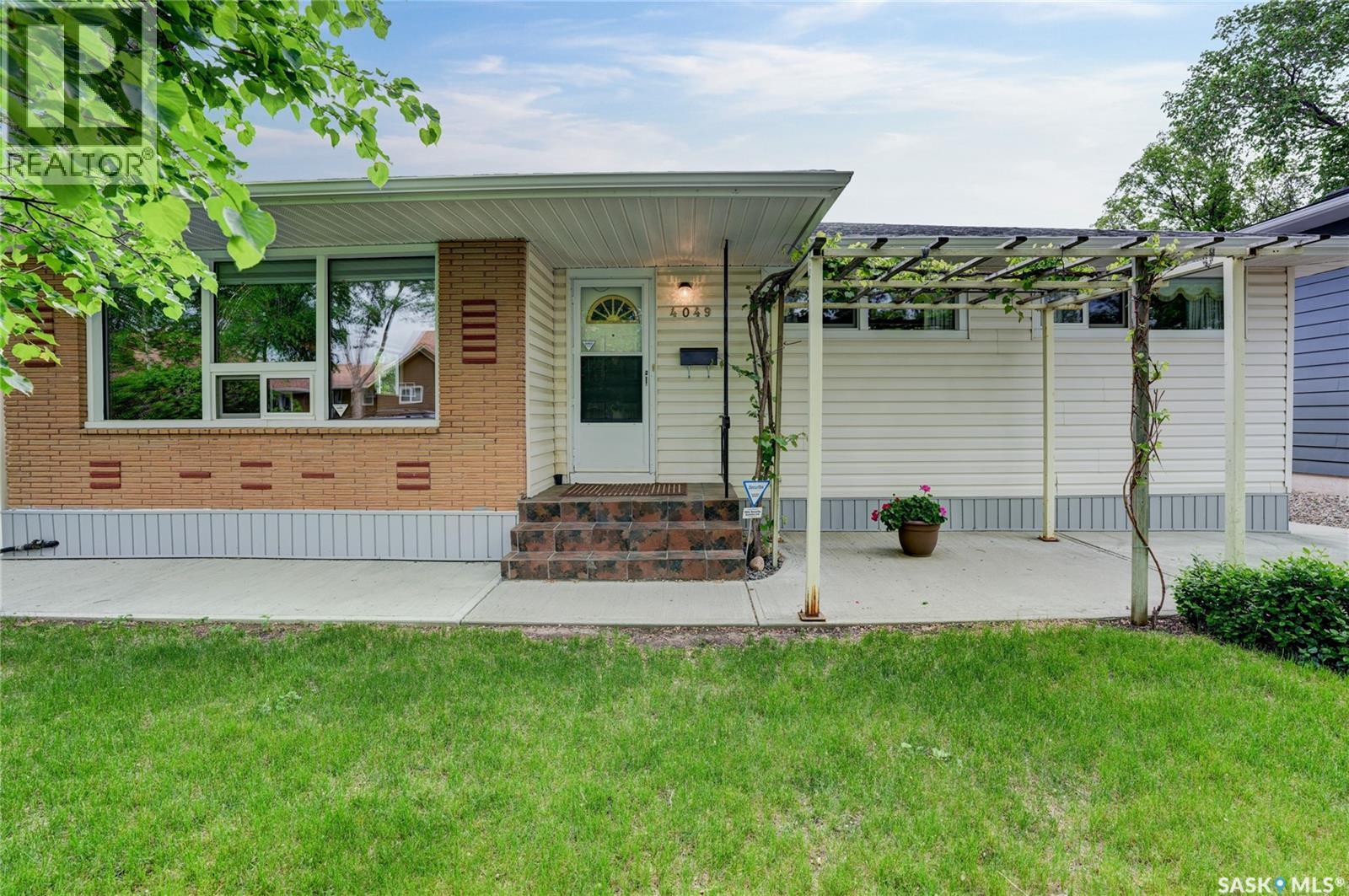 4049 Garnet STREET - photo 2