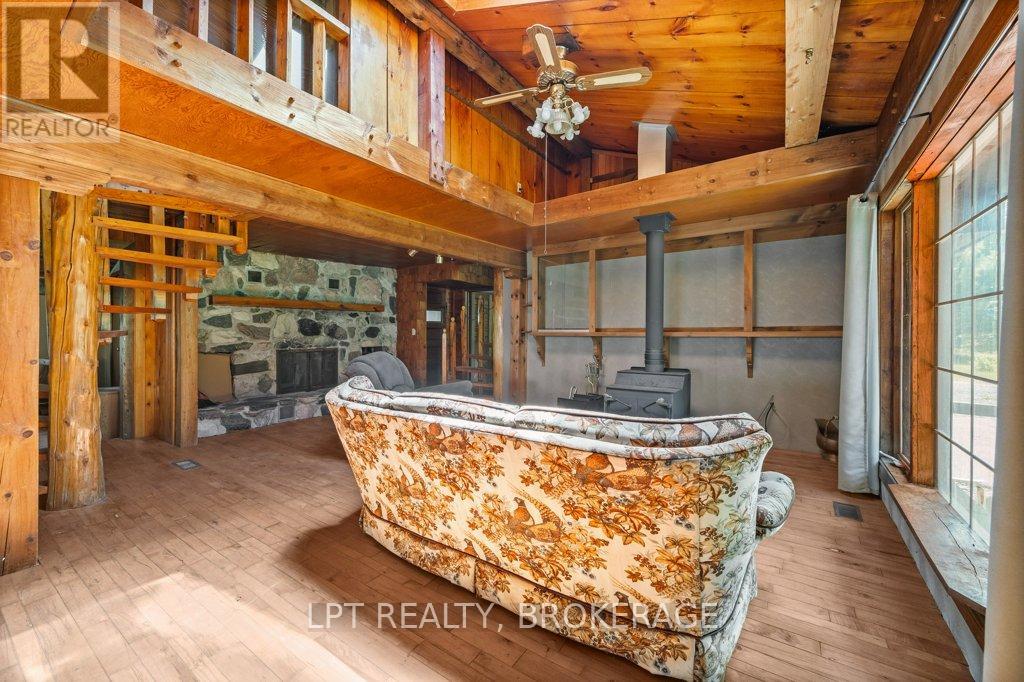 4342 HENDERSON ROAD - 10