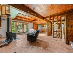 Living room - 4342 Henderson Road, Frontenac, ON K0H1B0 Photo 11