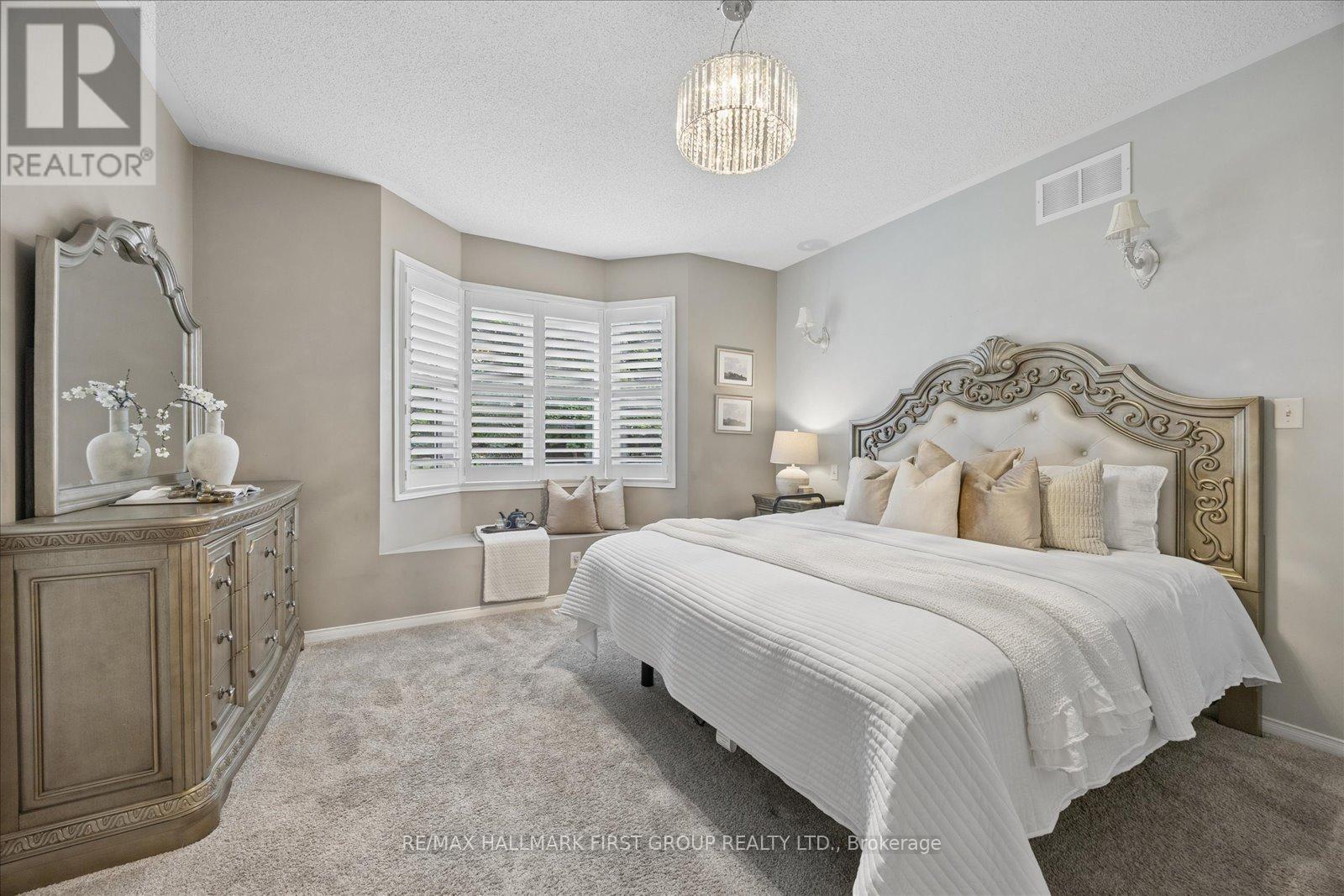 165 NORTHERN DANCER DRIVE - 13