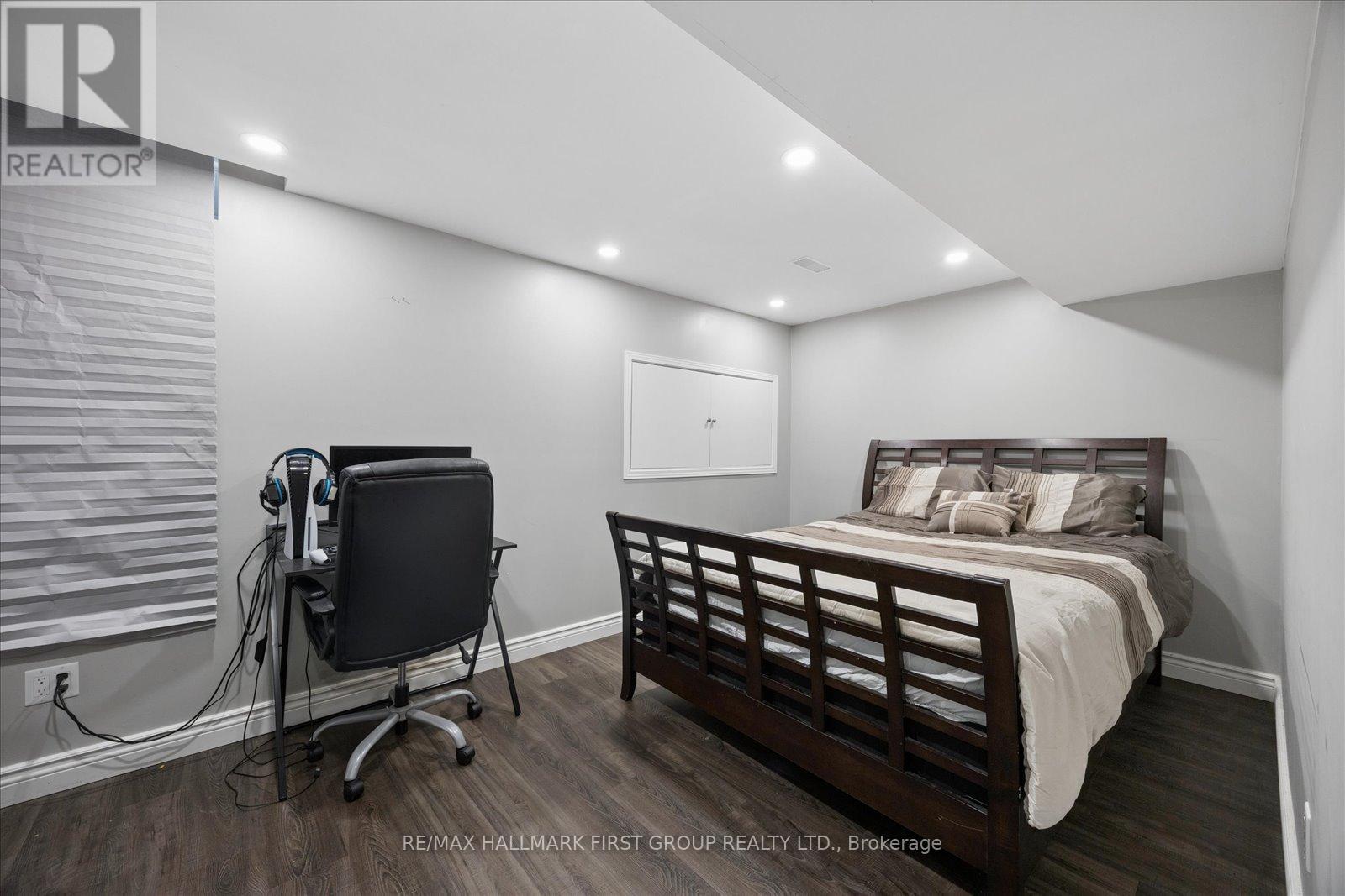 165 NORTHERN DANCER DRIVE - 25
