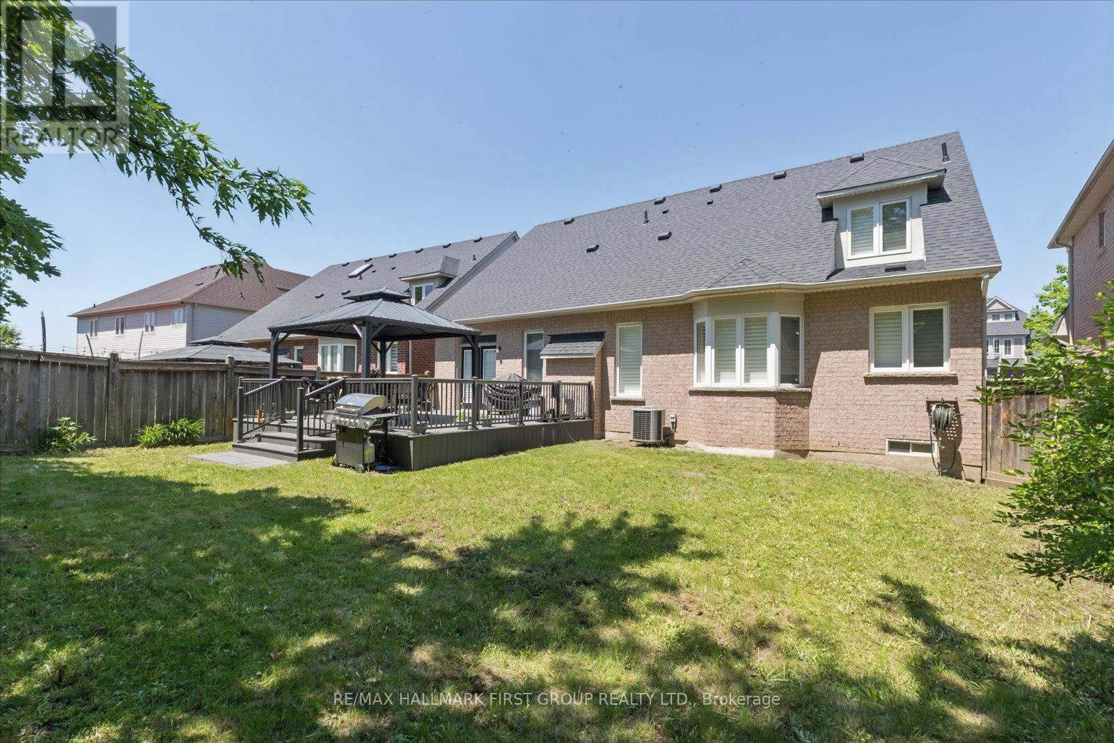 165 NORTHERN DANCER DRIVE - 29