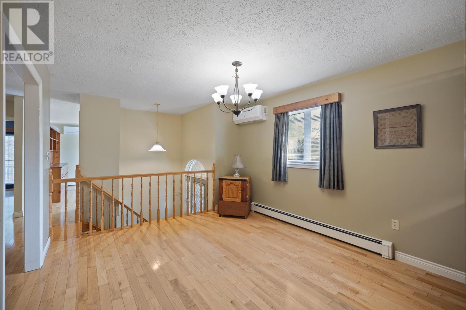 19 Marjorie Crescent - 12