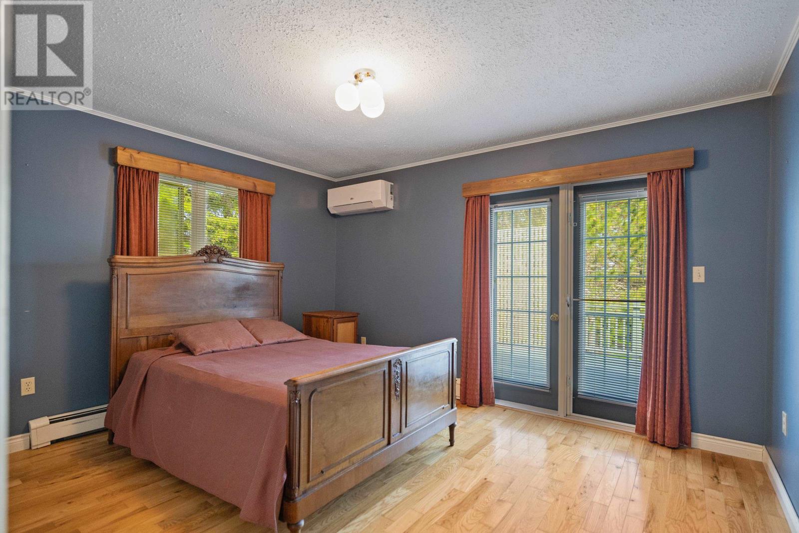 19 Marjorie Crescent - 21