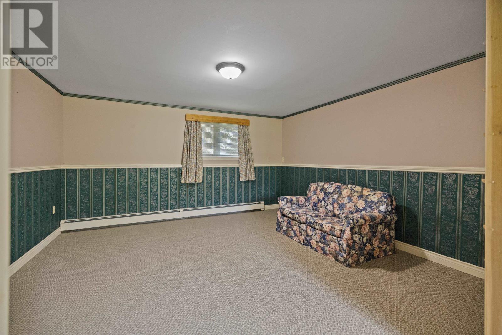 19 Marjorie Crescent - 33