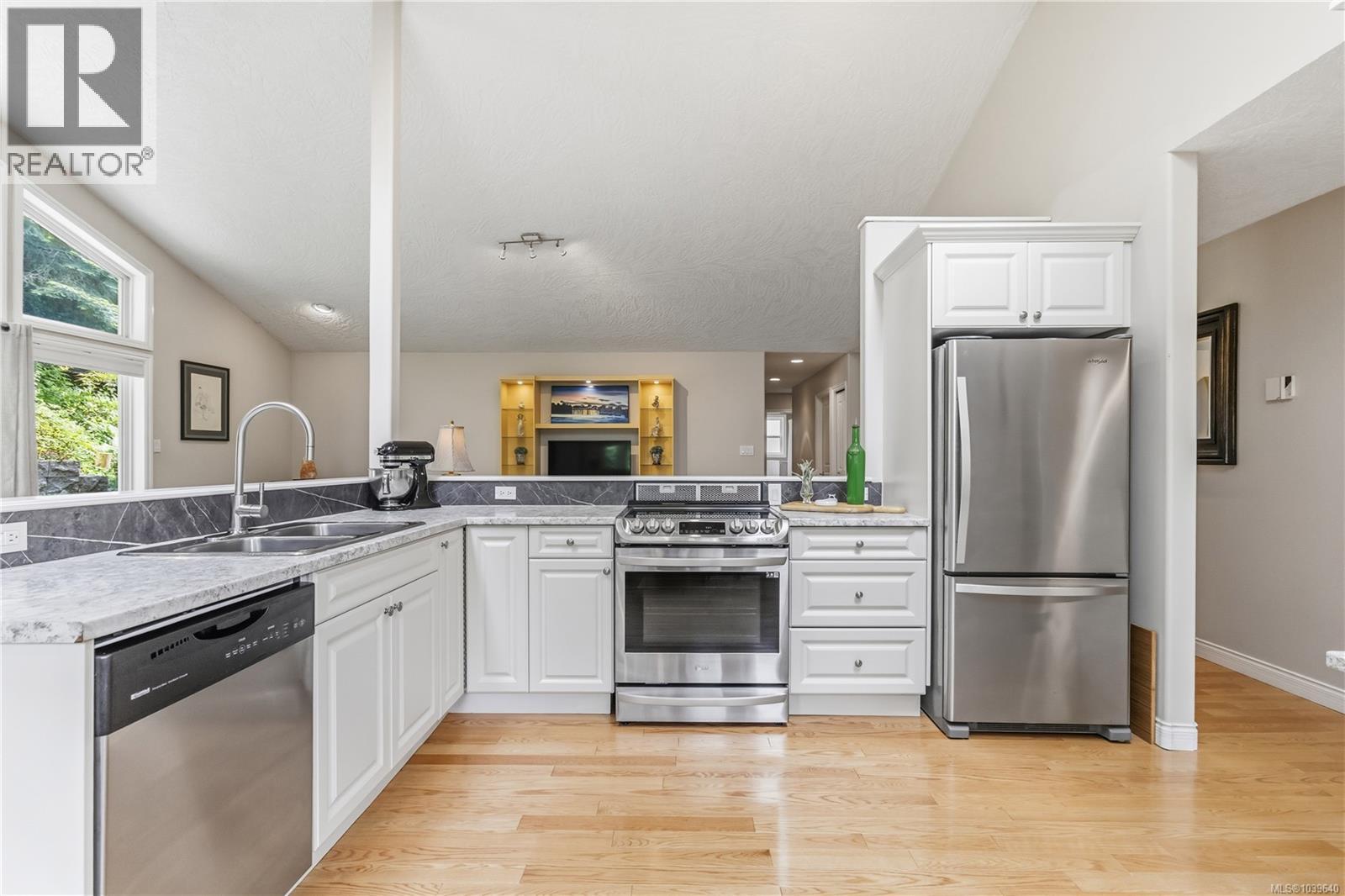 2439 Galland Rd - 14