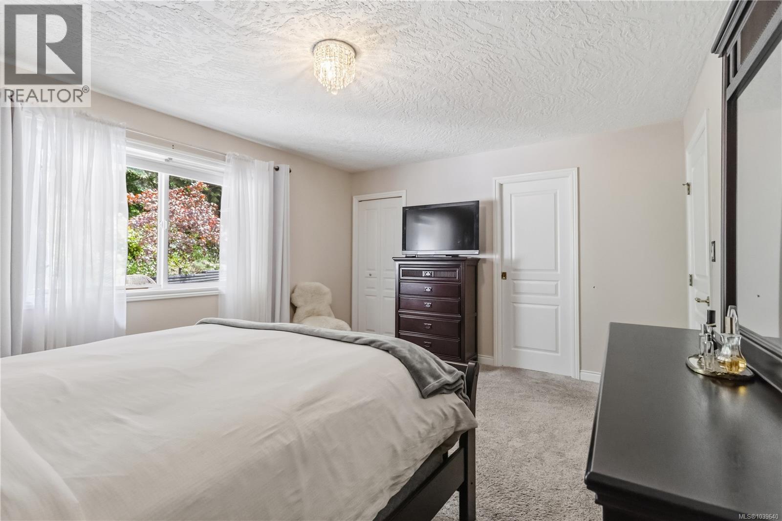 2439 Galland Rd - 29