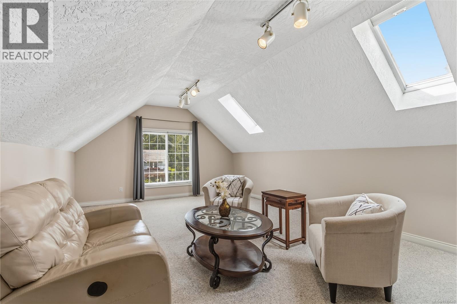 2439 Galland Rd - 34
