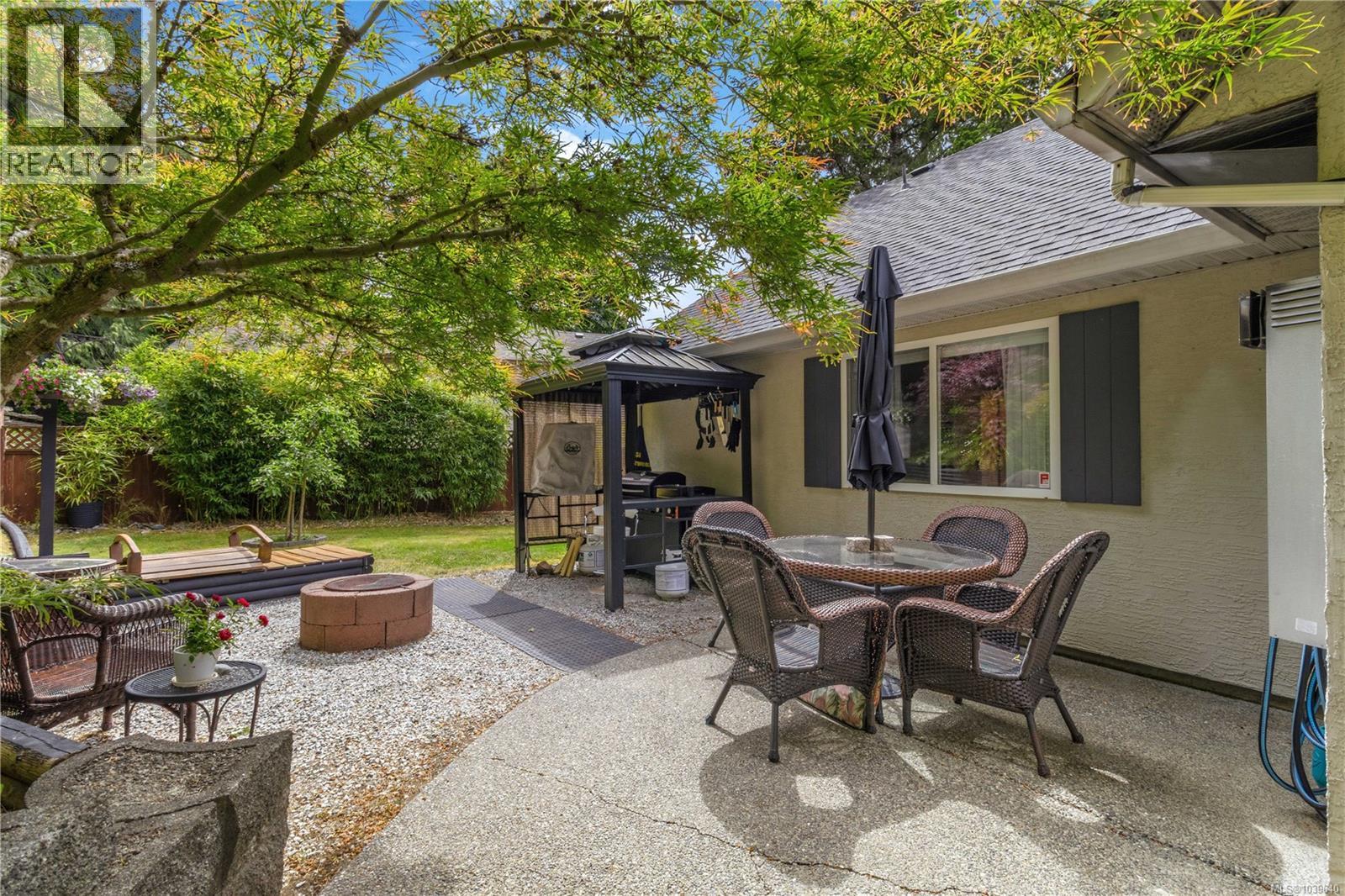 2439 Galland Rd - 40
