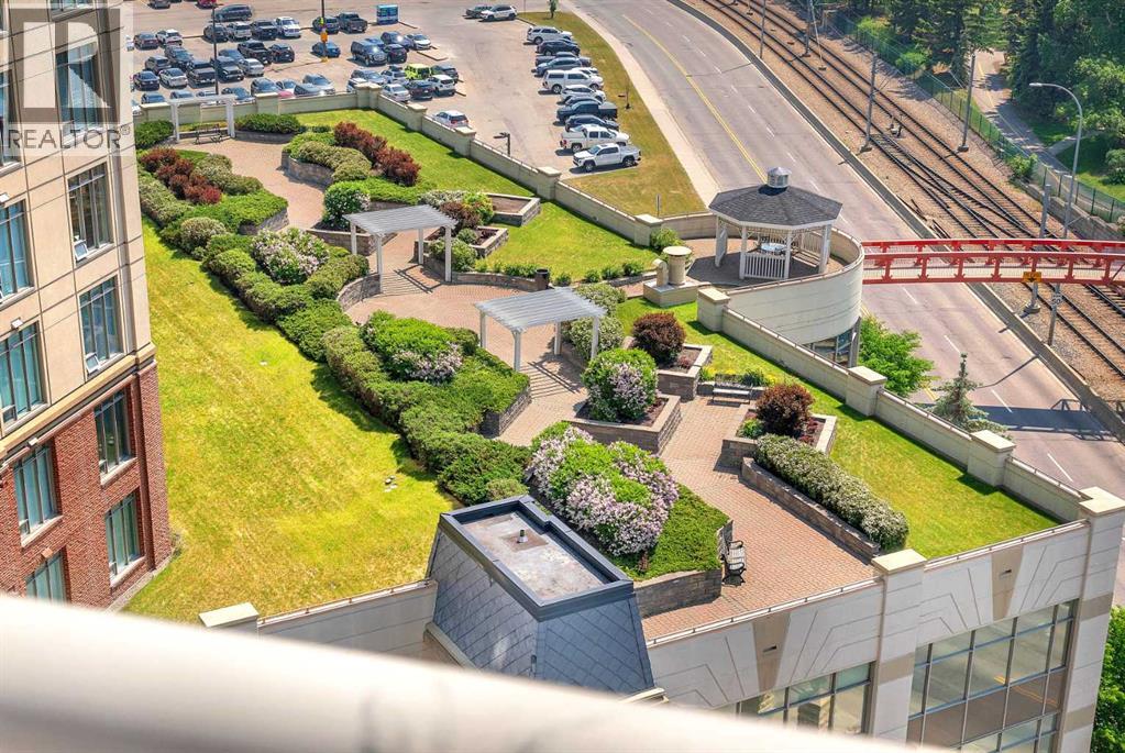 808, 1726 14 Avenue NW — photo 31