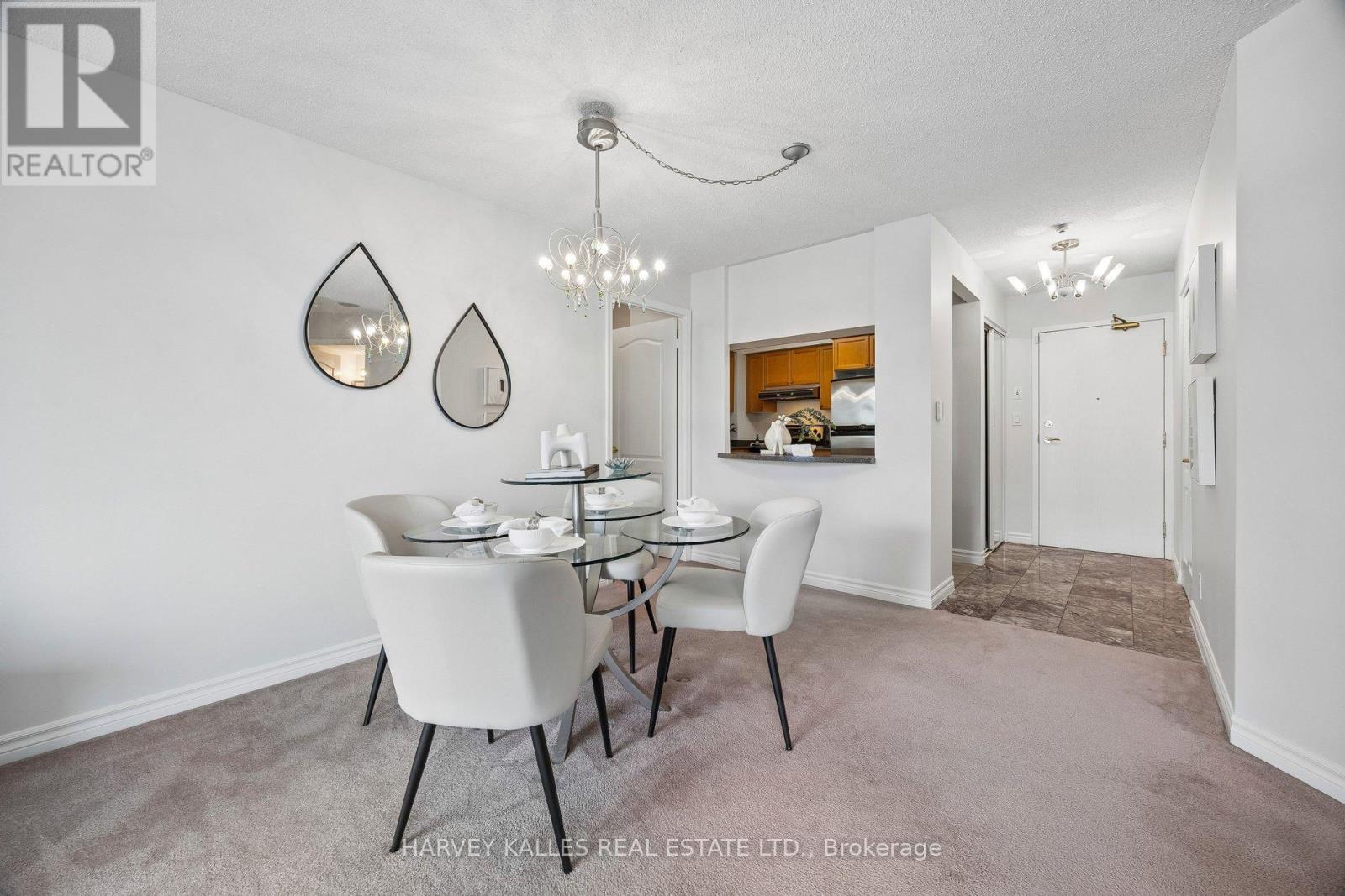 #302 745 NEW WESTMINSTER DRIVE - 16