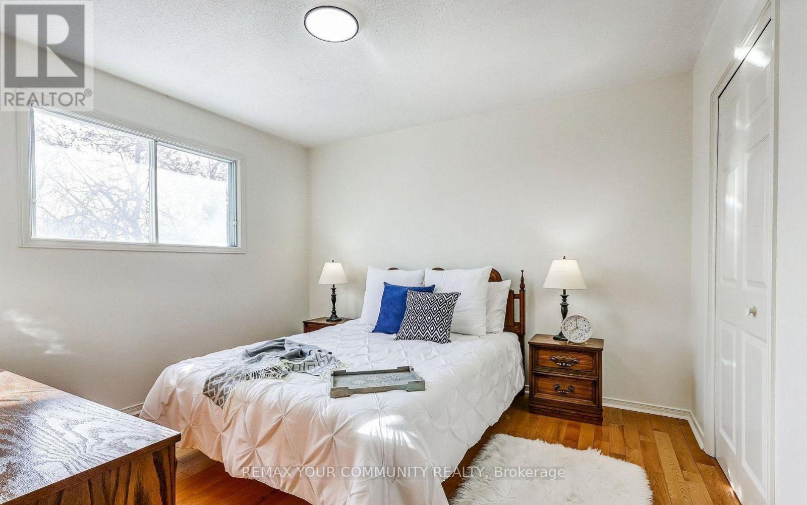 37 MACKAY DRIVE - 23