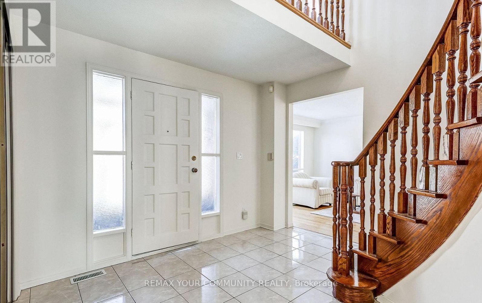 37 MACKAY DRIVE - 3