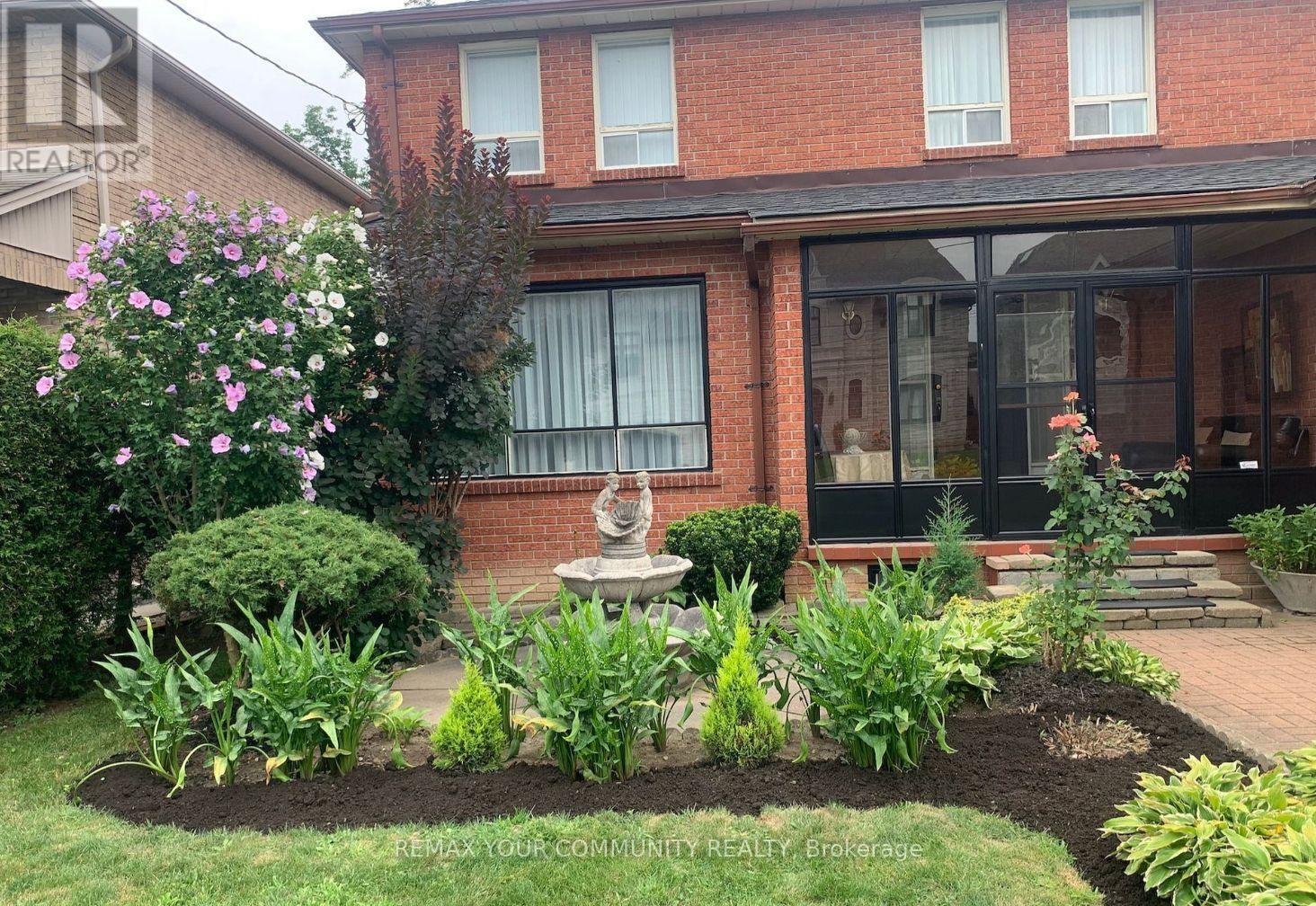 37 MACKAY DRIVE - 43