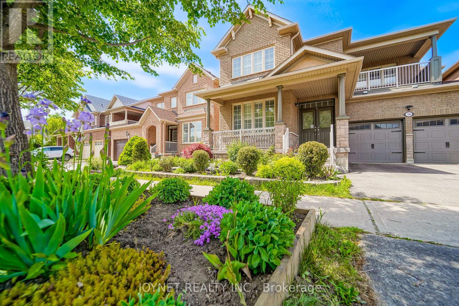 36 NEWBRIDGE AVENUE N - 11