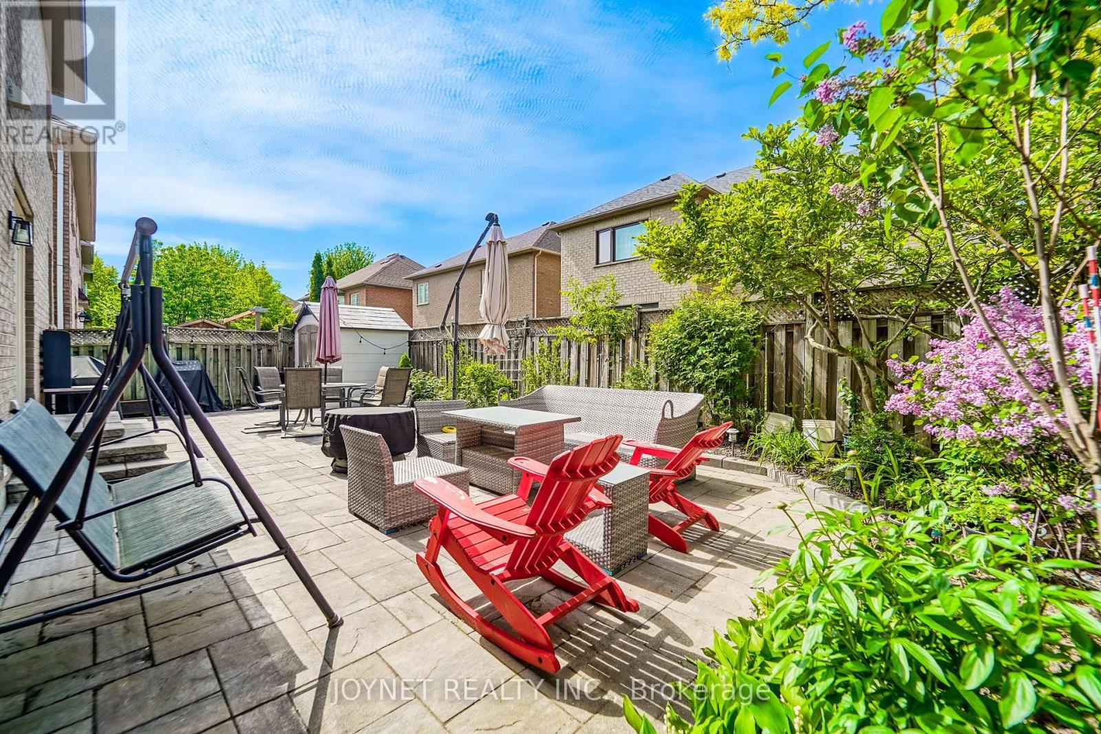 36 NEWBRIDGE AVENUE N - 40
