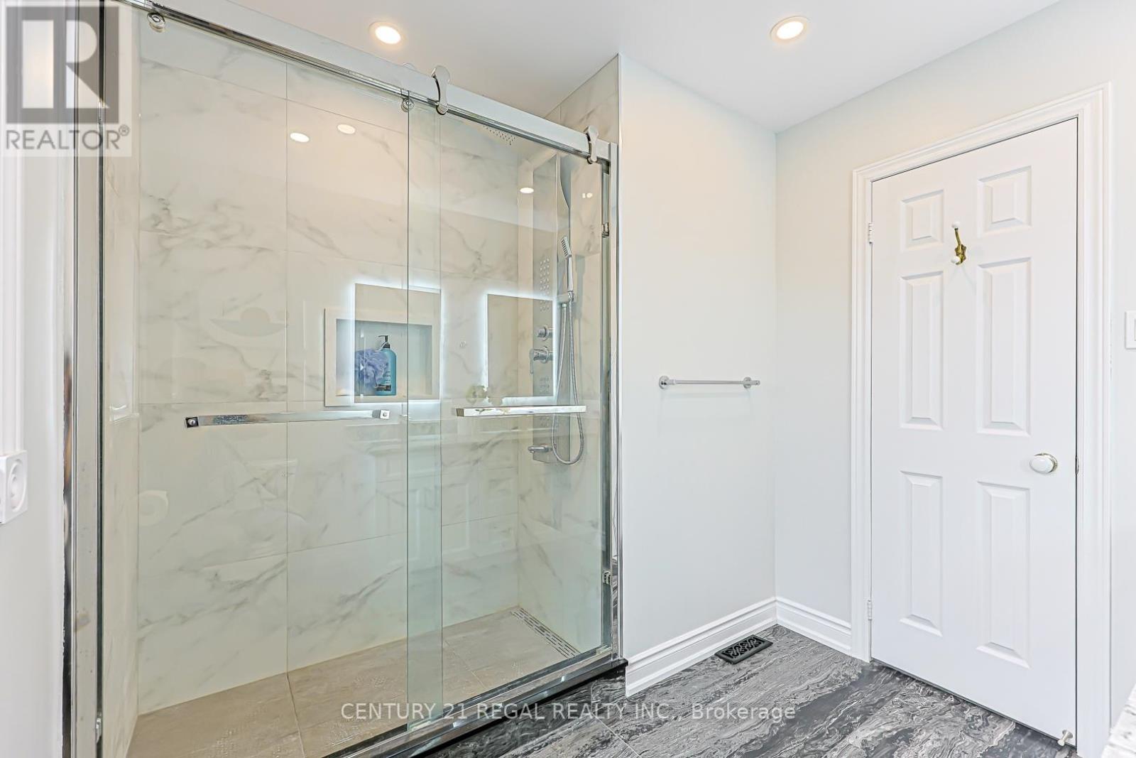 599 SANDFORD STREET - 22
