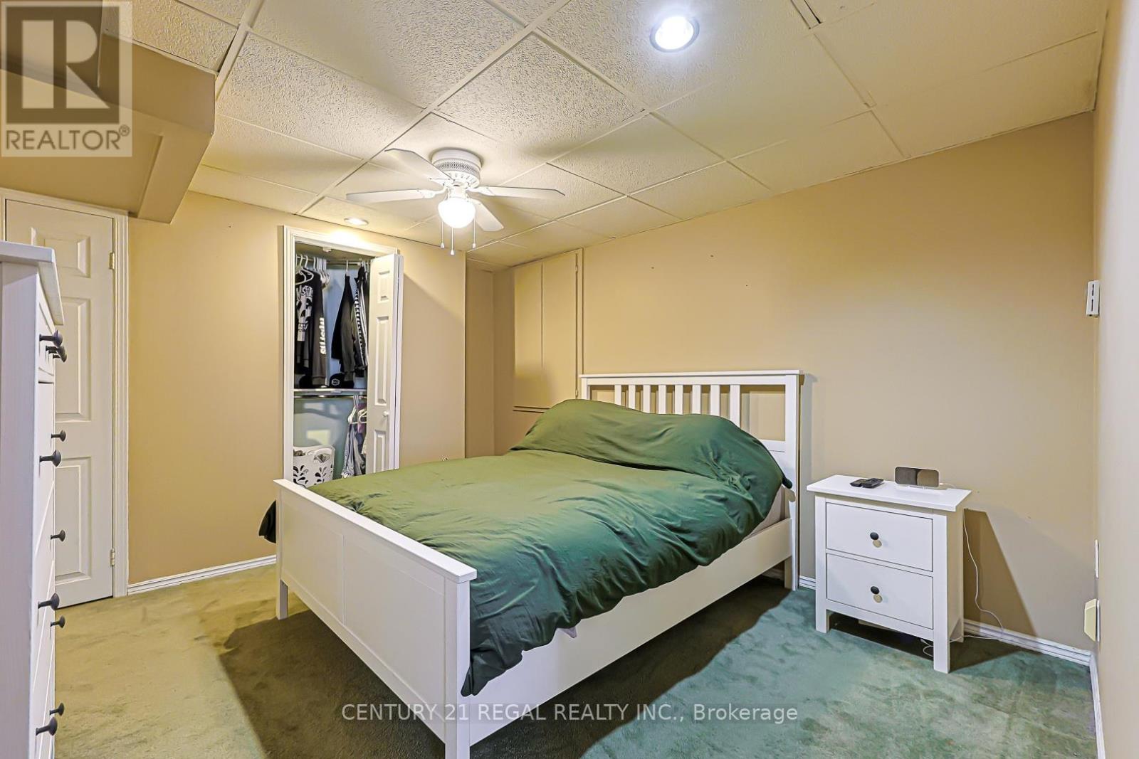 599 SANDFORD STREET - 34