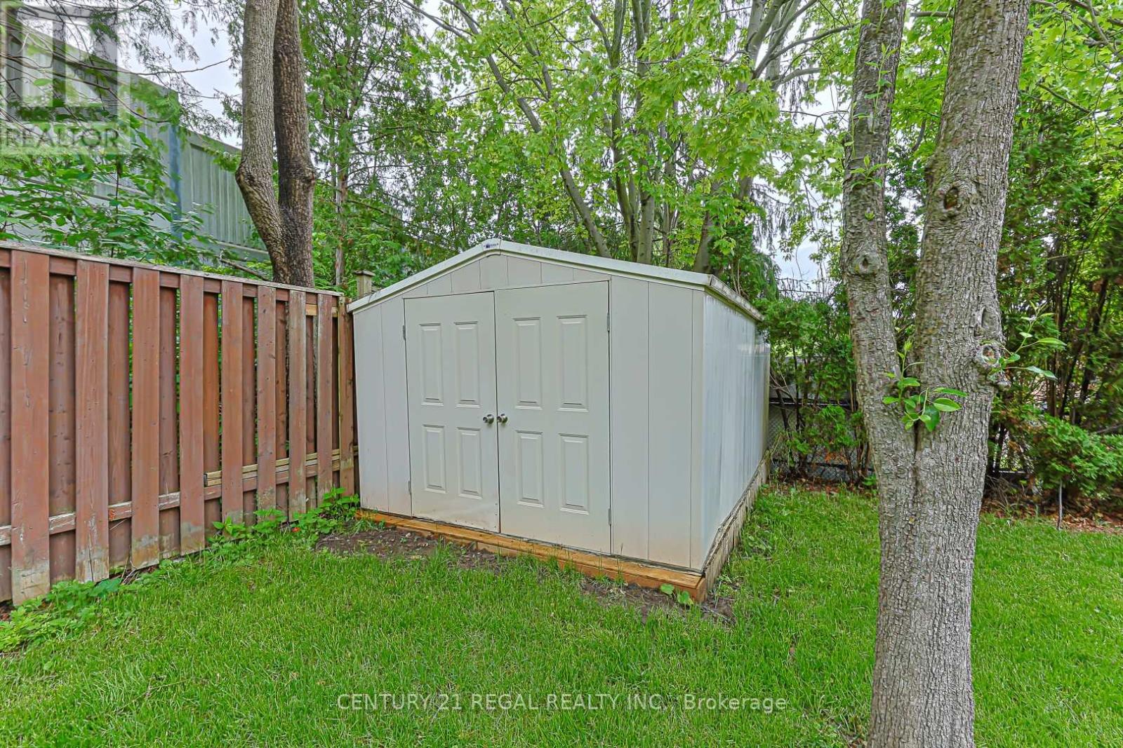 599 SANDFORD STREET - 41