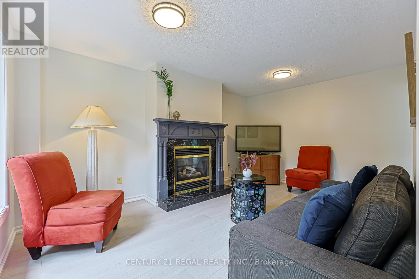 599 SANDFORD STREET - 9