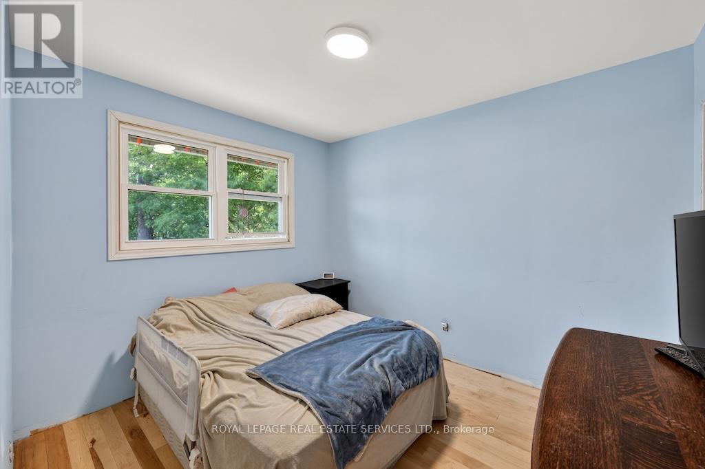 211 MCCREA DRIVE - 12