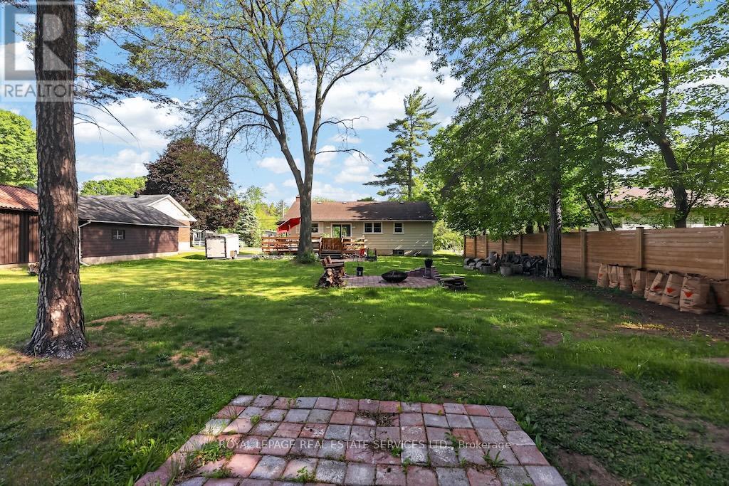 211 MCCREA DRIVE - 22