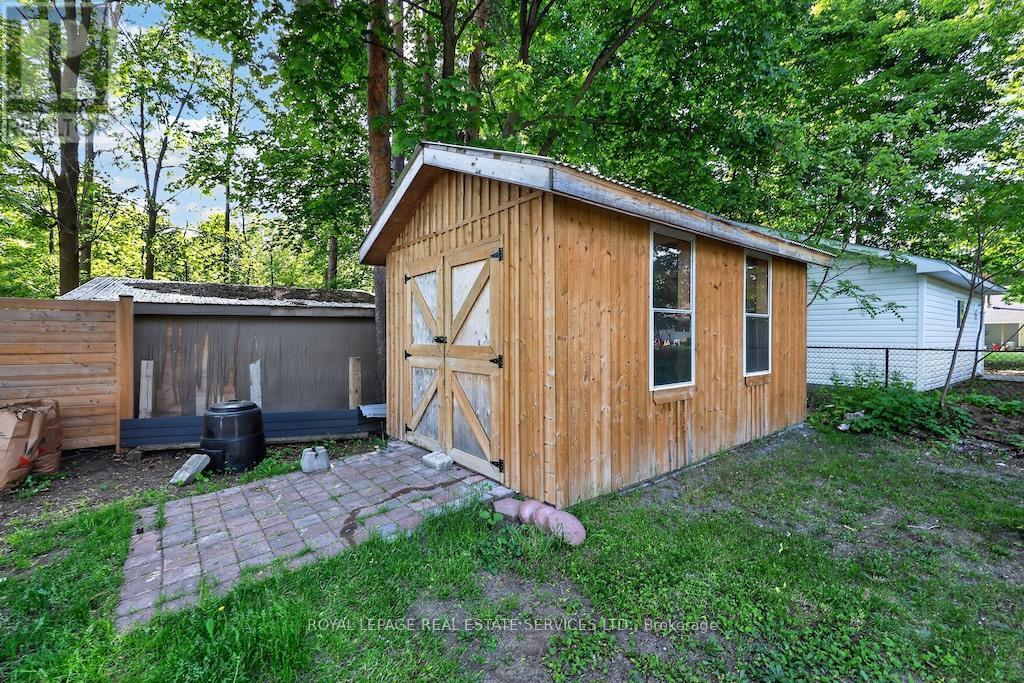 211 MCCREA DRIVE - 23