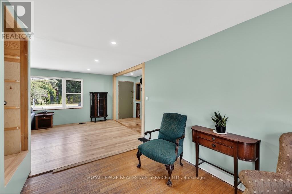 211 MCCREA DRIVE - 5