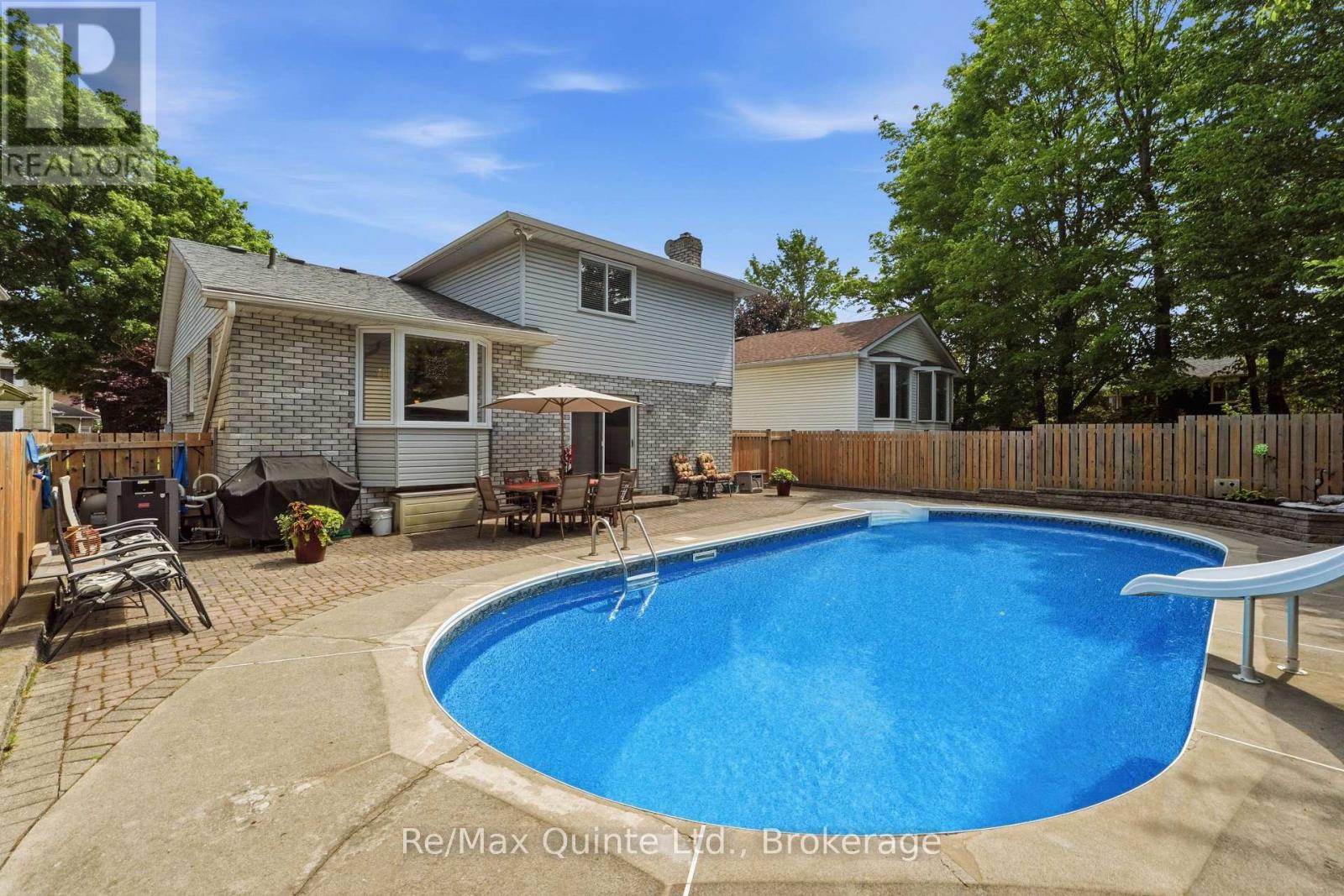 97 PARKVIEW HEIGHTS - 33