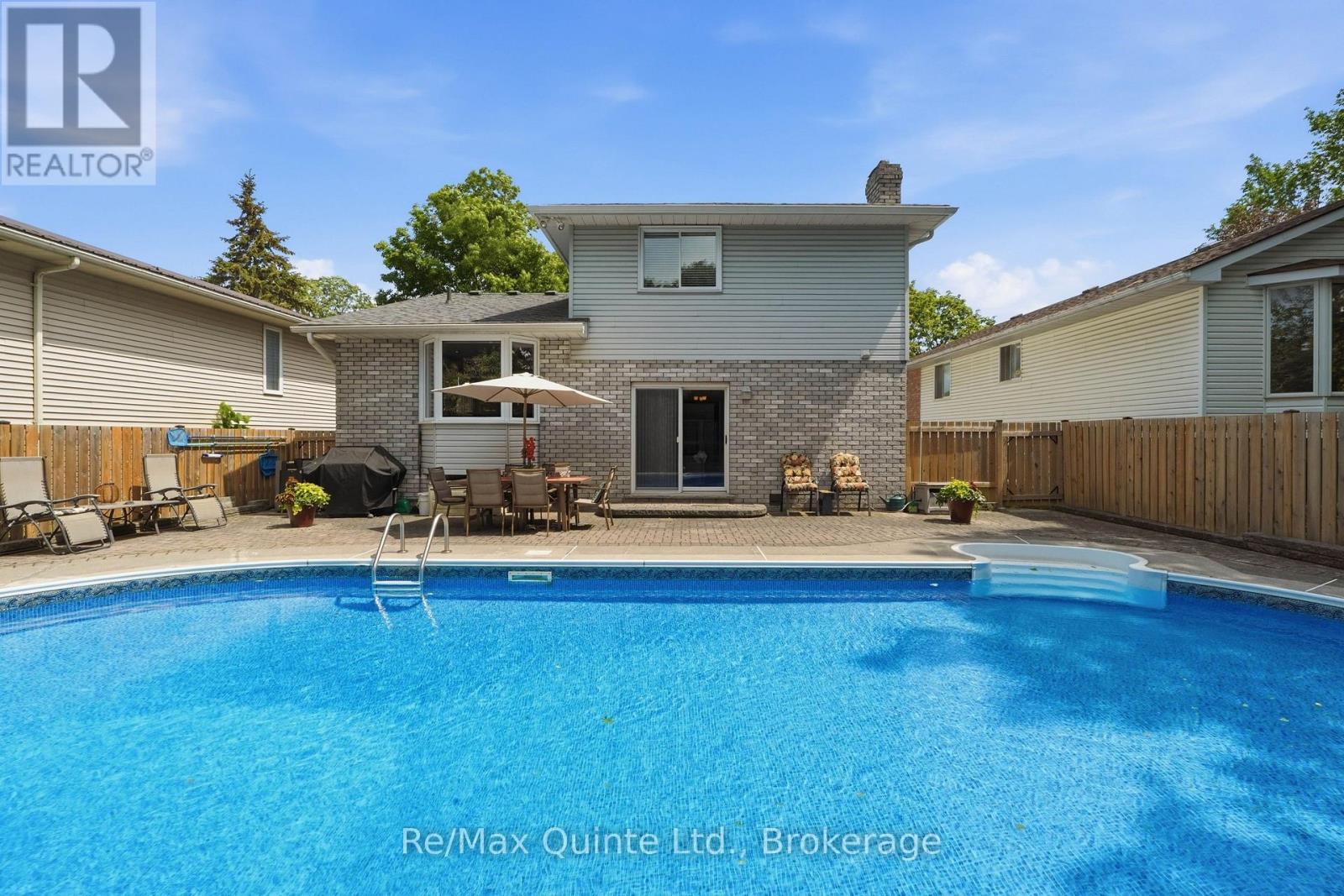 97 PARKVIEW HEIGHTS - 35