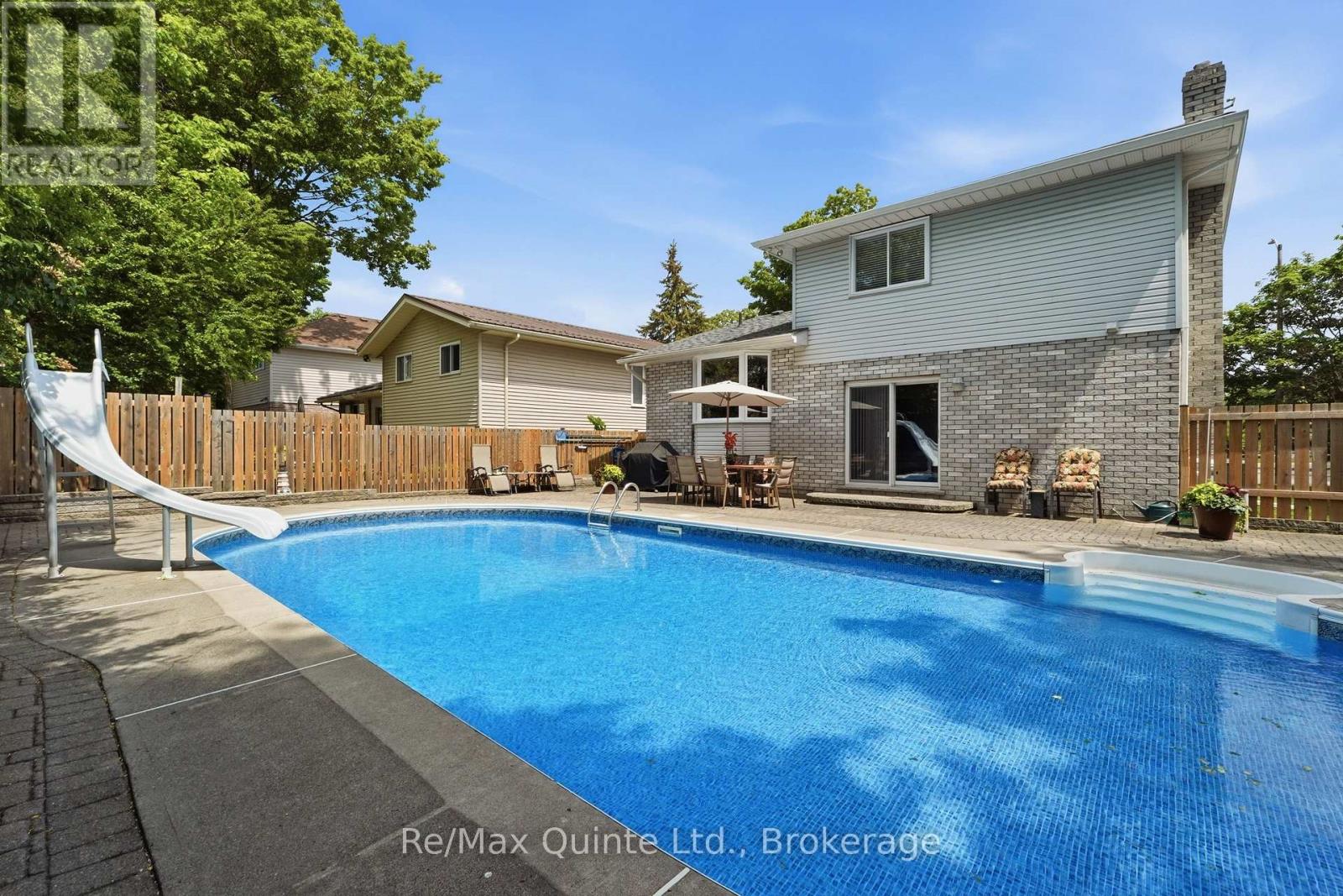 97 PARKVIEW HEIGHTS - 34