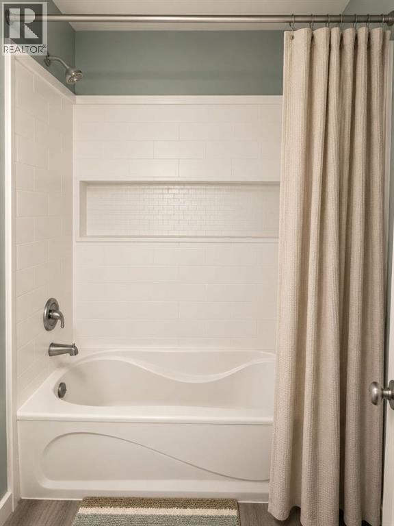9928 93 Avenue — photo 14