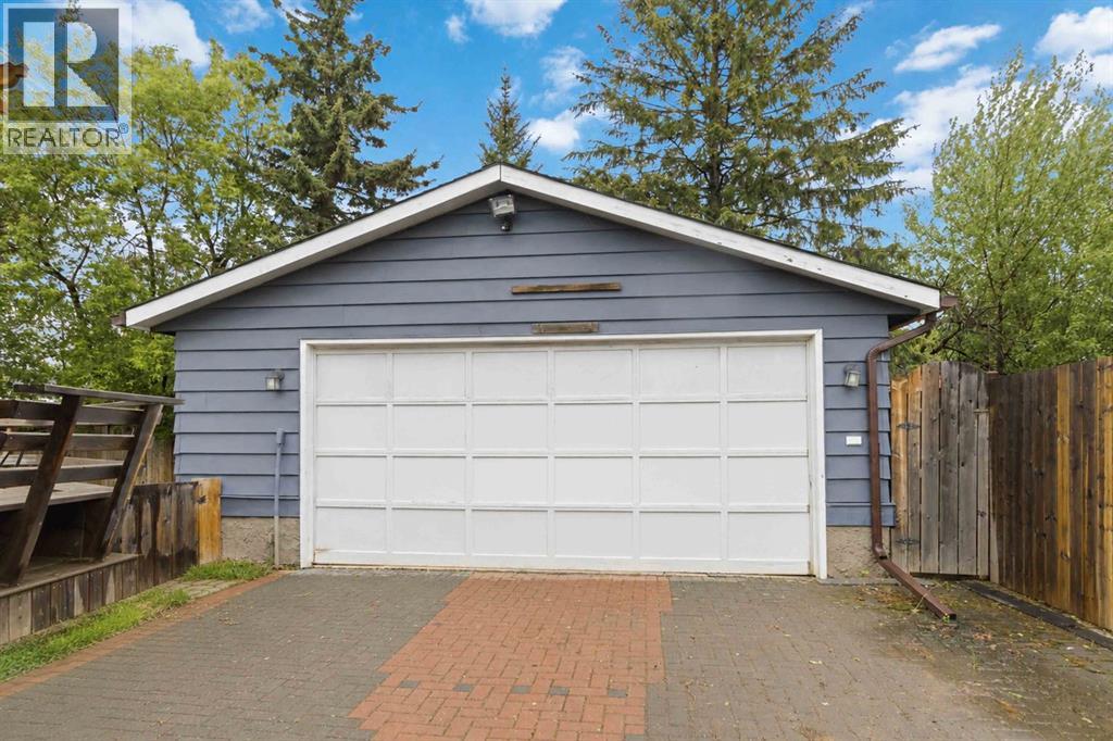 108 Ermine Crescent, Fort McMurray