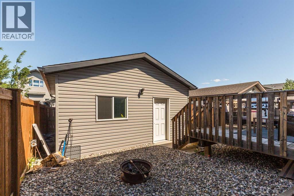 87 Keystone Terrace W — photo 32