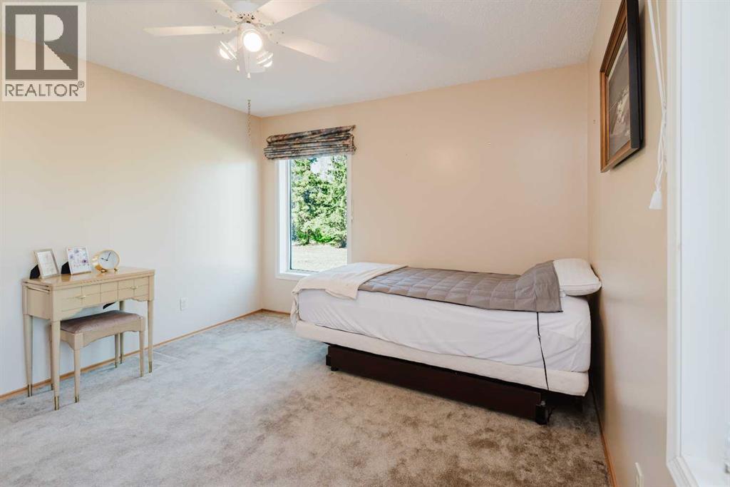 80057 712 Township - photo 5
